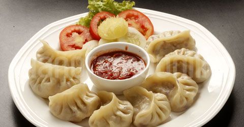 CHICKEN CHEESE MOMO