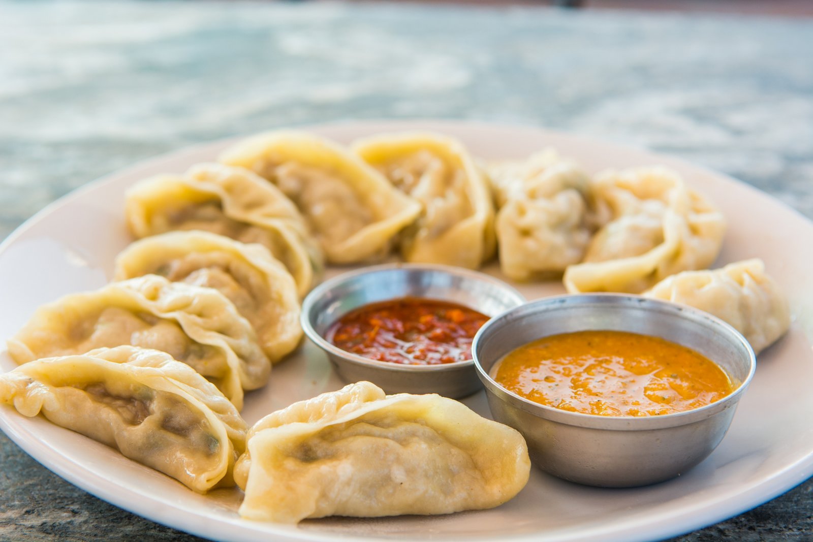 CHICKEN MOMO