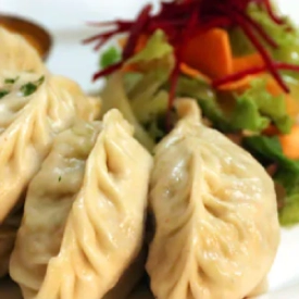 STEAM VEG PIZZA MOMO