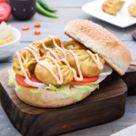 VEG MOMO BURGER